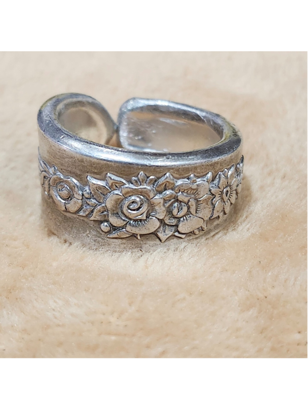 Ring size 9 Silverwear ONEIDA silverplate 1954 ROYAL ROSE